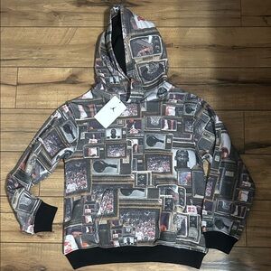 Jordan Graphic Hoodie with Basketball Print
